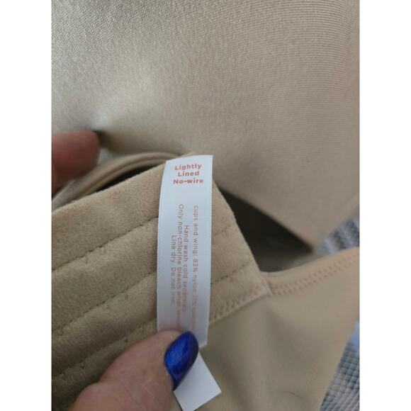 Cacique Collection Invisible Back Smoother Lightly LIned No WIre Bra 50C NWT - Picture 7 of 7